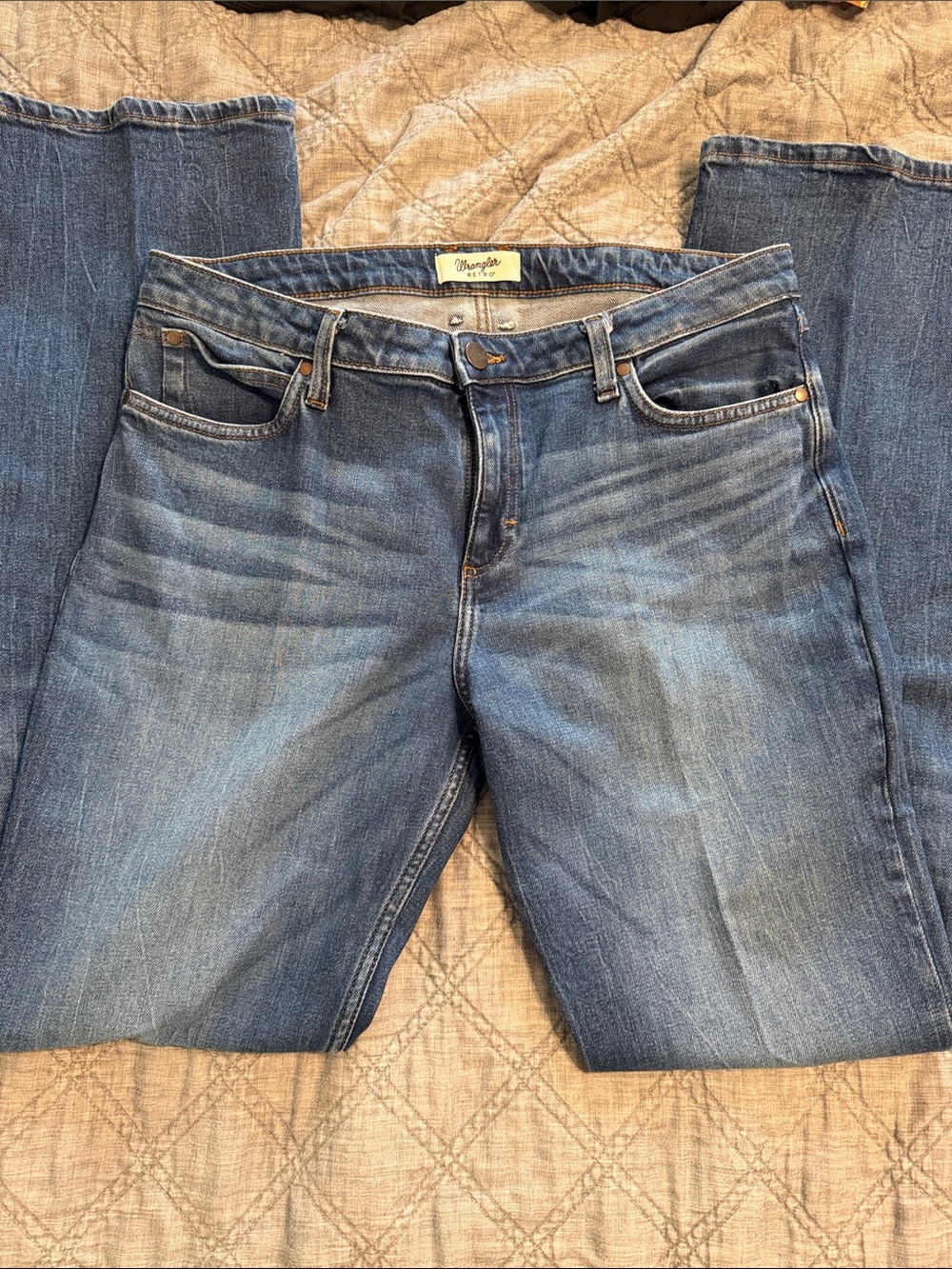 Wrangler Women’s Boot Cut Jeans - Medium Blue Wash